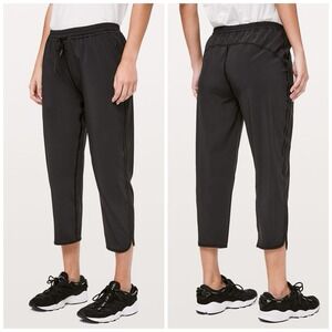 Lululemon Keep It Classic Crop Pants Womens Size 4 Drawstring Relaxed Athleisure